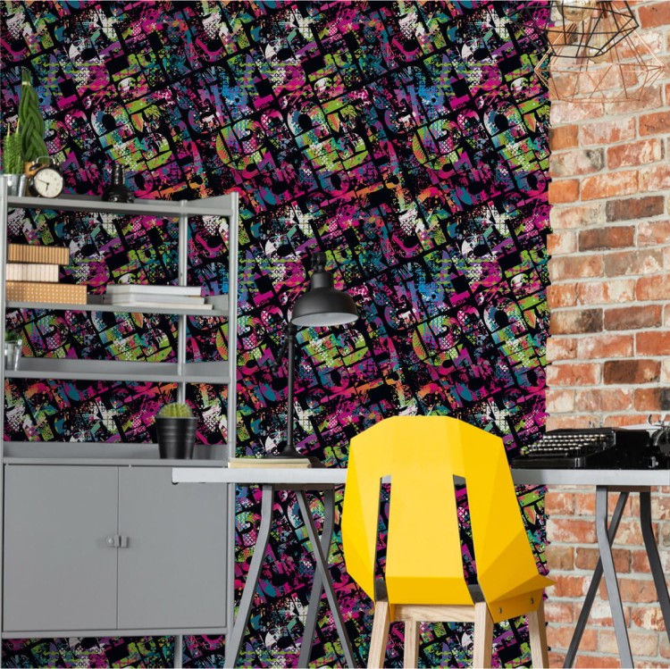 Tapeta Graffiti W Dziewczęcej Odsłonie