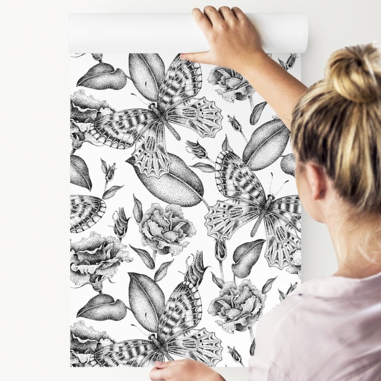 Tapeta Czarno-Białe Róże Z Motylami