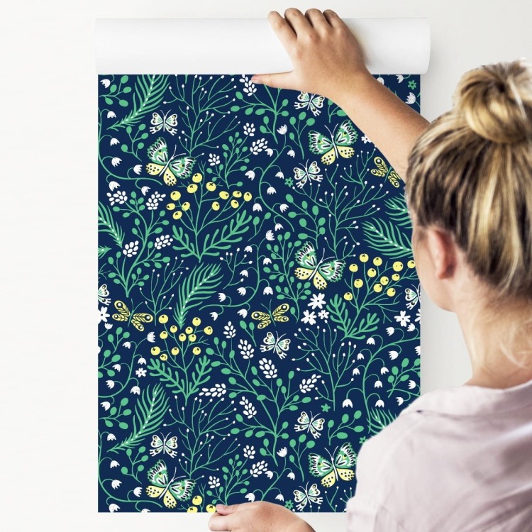 Tapeta Wiosenne Polne Rośliny Z Liśćmi