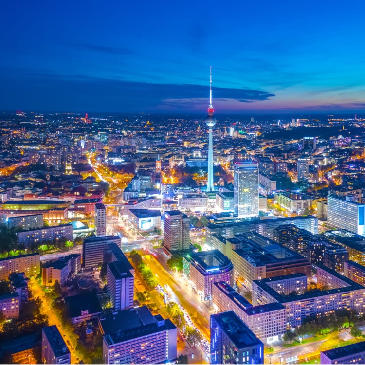 Fototapeta Berlin Z Lotu Ptaka Nocą