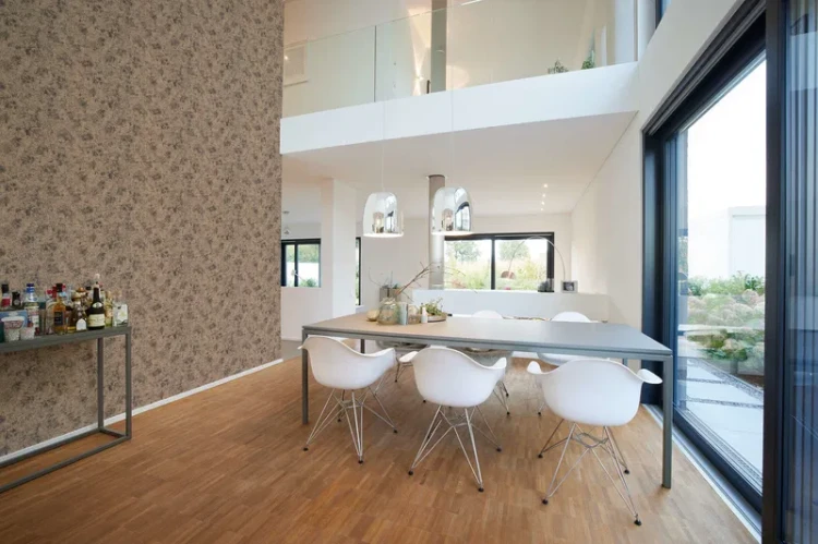 Tapete mit Metalliceffekt glänzend glatt – Beige, Schwarz, Metallic.webp