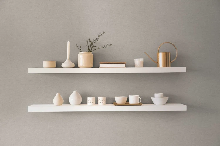 Greige Tapete mit Leinenstruktur &amp; Textiloptik im Vintage Stil_0008.webp