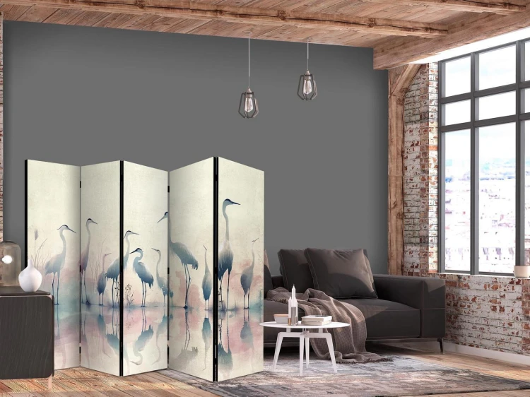 Parawan - Ptaki nad jeziorem - czaple malowane akwarelą w delikatnej, szaro-różowej kolorystyce