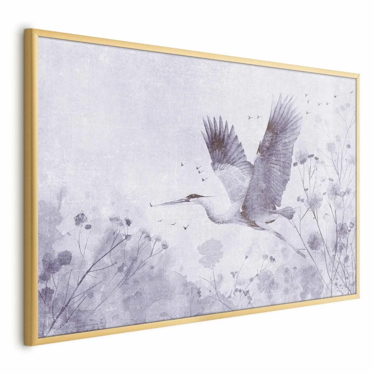 Plakat - Majestatyczny lot - żuraw w locie w monochromatycznej chłodnej kolorystyce
