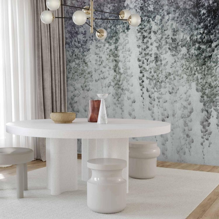 Fototapeta - Oaza spokoju - pejzaż wiszących pnącz czarnych liści na szarym tle