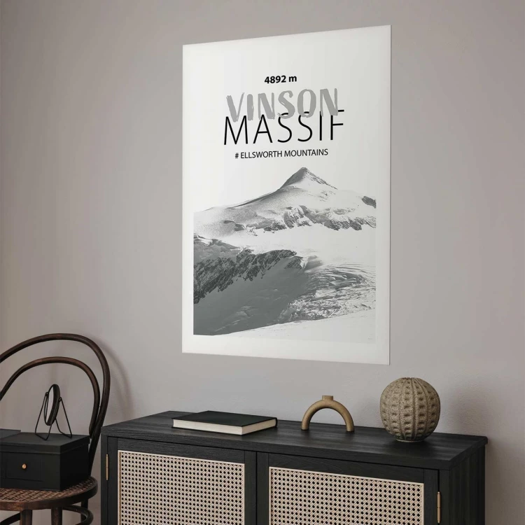 Plakat - majestatyczny szczyt górski Vinson Massif korona gór pejzaż górski